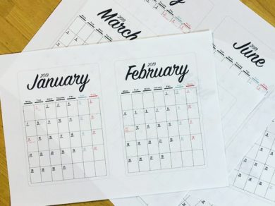 無料配布 2019年シンプルな月曜始まりの月間カレンダー 配布開始しま